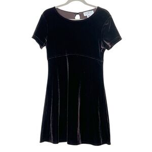 La Belle Fashions Inc stretch velvet short sleeve dress size large